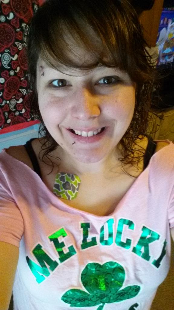 NicholDeBow's tweet photo. Happy #StPatricksDay!! Got on my #greencamodft by Le-vel! Wanna know more? http://t.co/knGpTqRA14 http://t.co/QVgYeDQTnE