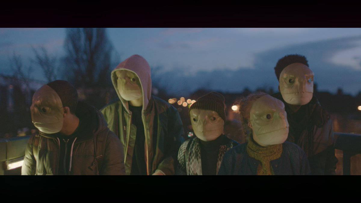 TheDrum's tweet image. . @TfL re-imagines 'The hare and the tortoise' to encourage young teens to #ThinkSlow ow.ly/KqSQ7