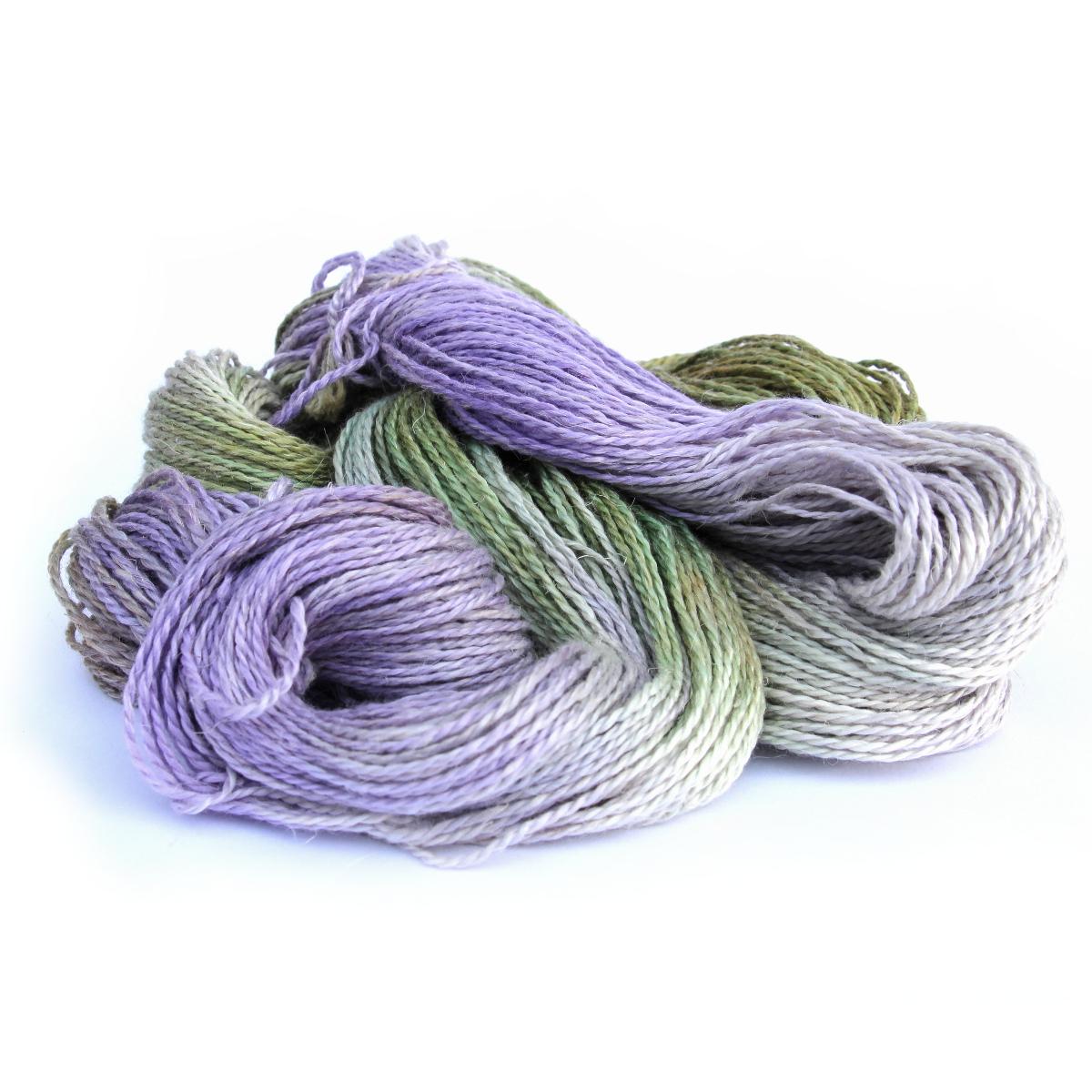 sixskeins's tweet photo. Anyone else love Sweet Peas? New summer #PerranYarn - baby alpaca, linen & silk http://t.co/4lAyOXhEHi #elevenseshour http://t.co/Nfni5pSIhd