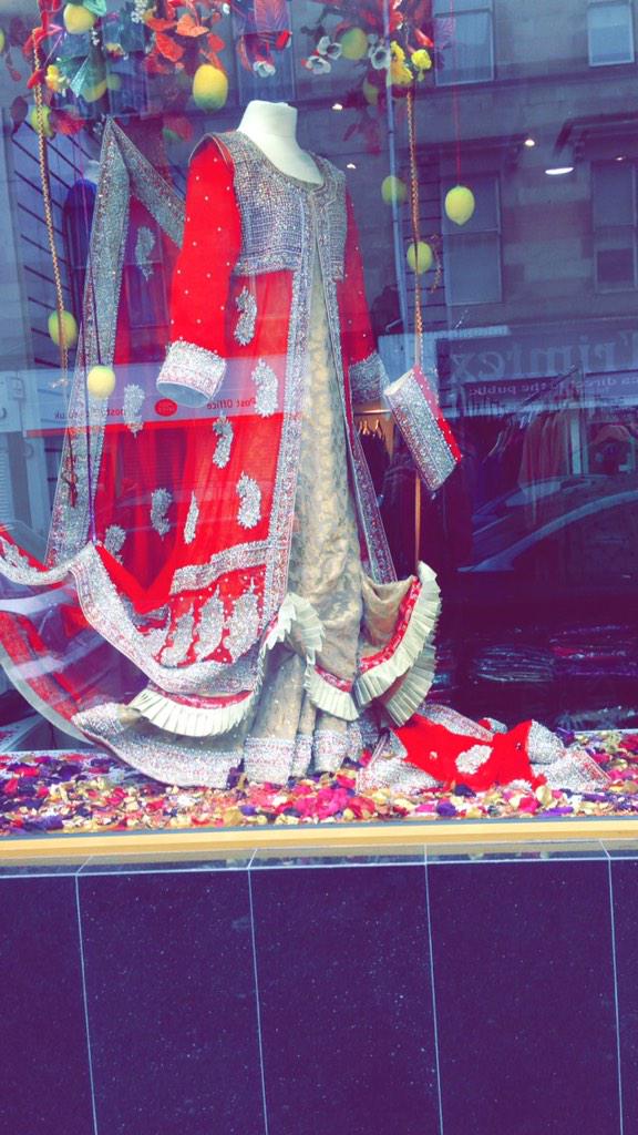 RAFIAbySHADS's tweet photo. Wedding wear http://t.co/wVn6eAeuDY