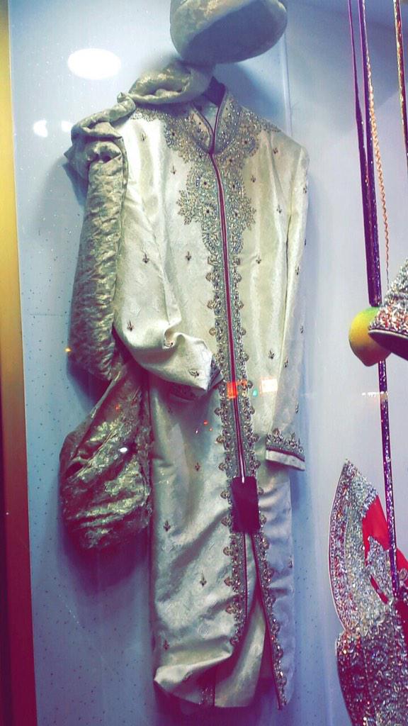 RAFIAbySHADS's tweet photo. Wedding wear http://t.co/or5nNOYDHs