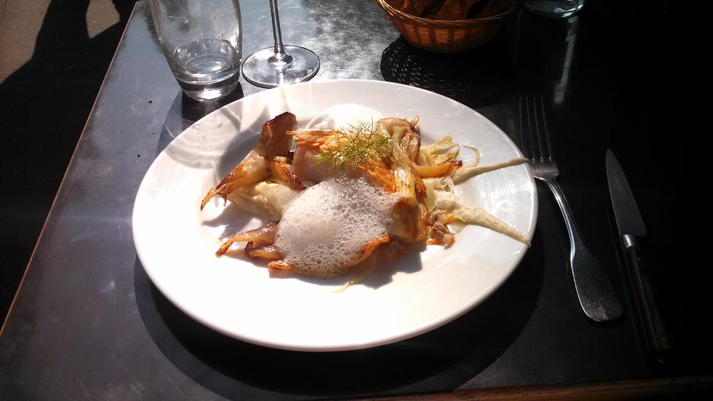 Matleco's tweet image. Beautiful Tuesday #Richer #restaurant #Paris