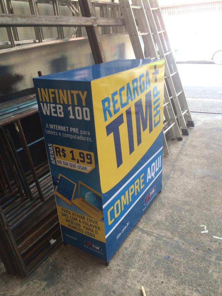 SamMCTSPi's tweet photo. Balcão Tim infinity 0,50/dia e Web 100 - terminal metropolitano EMTU Campinas, pra cima deles guerreiras Trade BM http://t.co/LuGKH8ovvZ