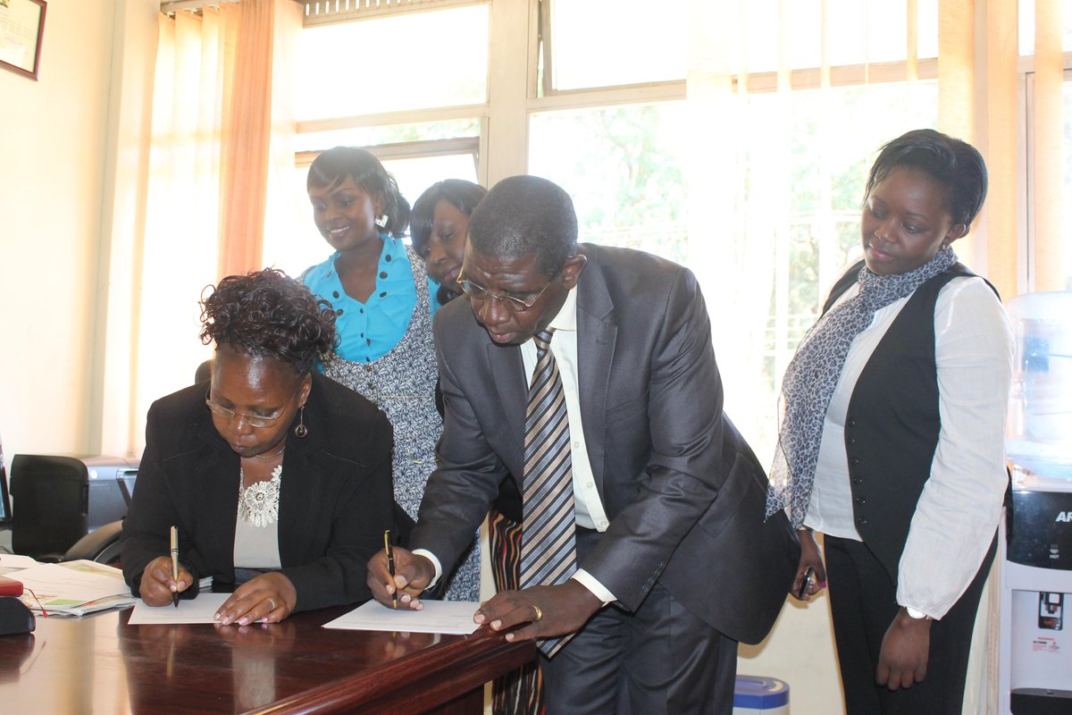 ABCIC's tweet photo. Signing of Memorandum of Understanding between ABCIC and County Government of Kiambu on 16/03/2015. http://t.co/SIKQvII78Z