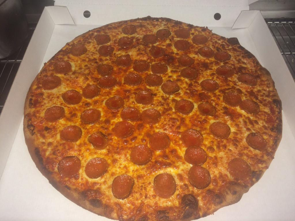 pizzadaddyblyth's tweet photo. http://t.co/gyRd54xVGO