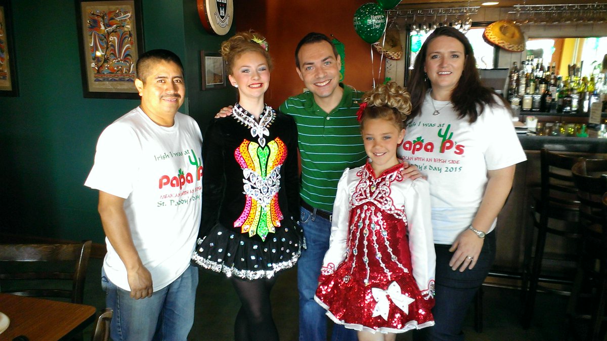PaulFromFox5's tweet photo. Wonderful AM at @papa_ps! Happy #StPatricksDay! @GoodDayAtlanta #fox5atl http://t.co/uG9vOqRhBa