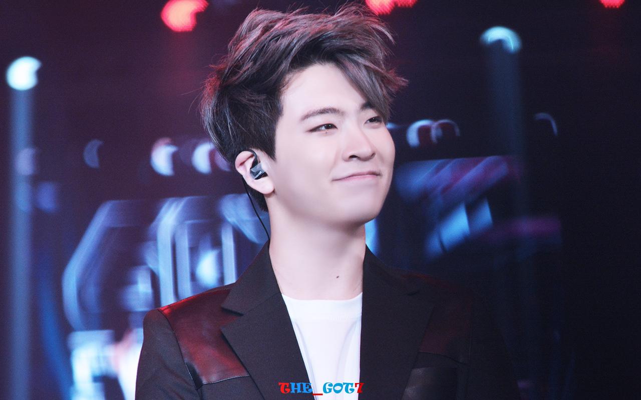 CATeZlRVEAA4rB1.jpg:large