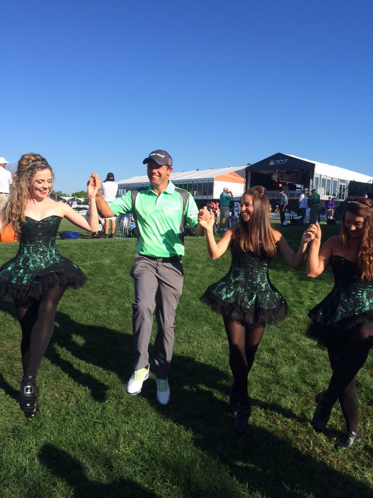 IrishEchoesBand's tweet photo. Excellent dancing before the #ArnoldPalmerInvitational @padraig_h Happy St. Patrick's Day! http://t.co/7iMRJgeYoZ