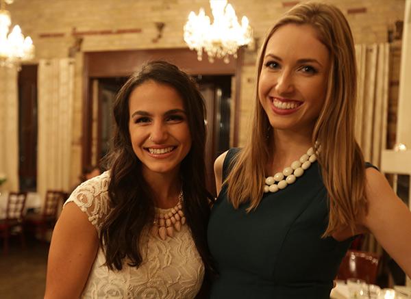 w_network's tweet photo. In ep 4 of #GetReadyWithRachel, @RachhLoves helps bride-to-be Sarah get ready for her shower http://t.co/P38OVtsb7G http://t.co/cpRaUg9gt9