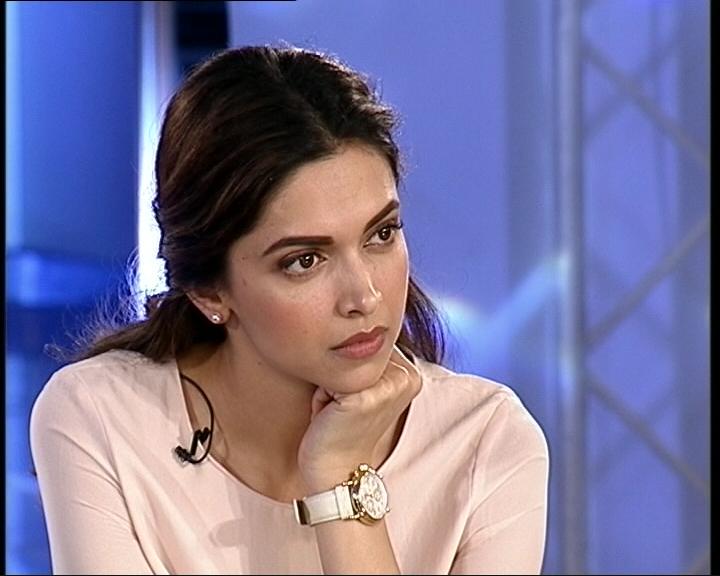 Deepika Fc Japan ディーピカが 鬱であったときのことについて語るそうです Rt Ndtv Deepika On Her Battle With Depression Watch This Ndtv Exclusive On Sat At 7 Pm Http T Co 0rszhkdqyt