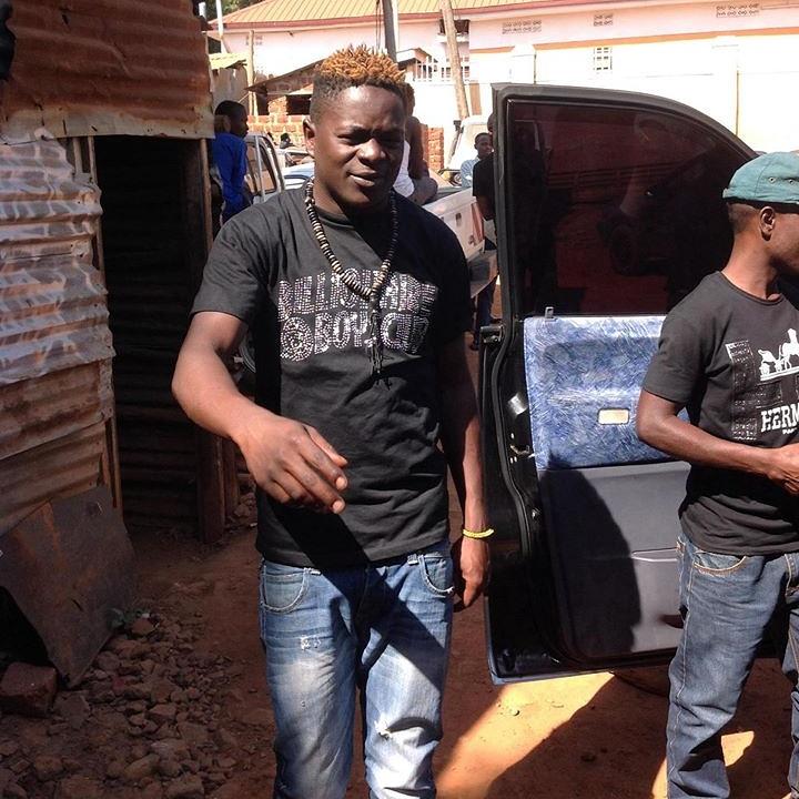 kingsaha256's tweet photo. We are celebrating @Akfortysevenug Life at WOOVA TOYOMBYE makindye. vigil goes on till morning.  come join us http://t.co/5ahAJaDttV