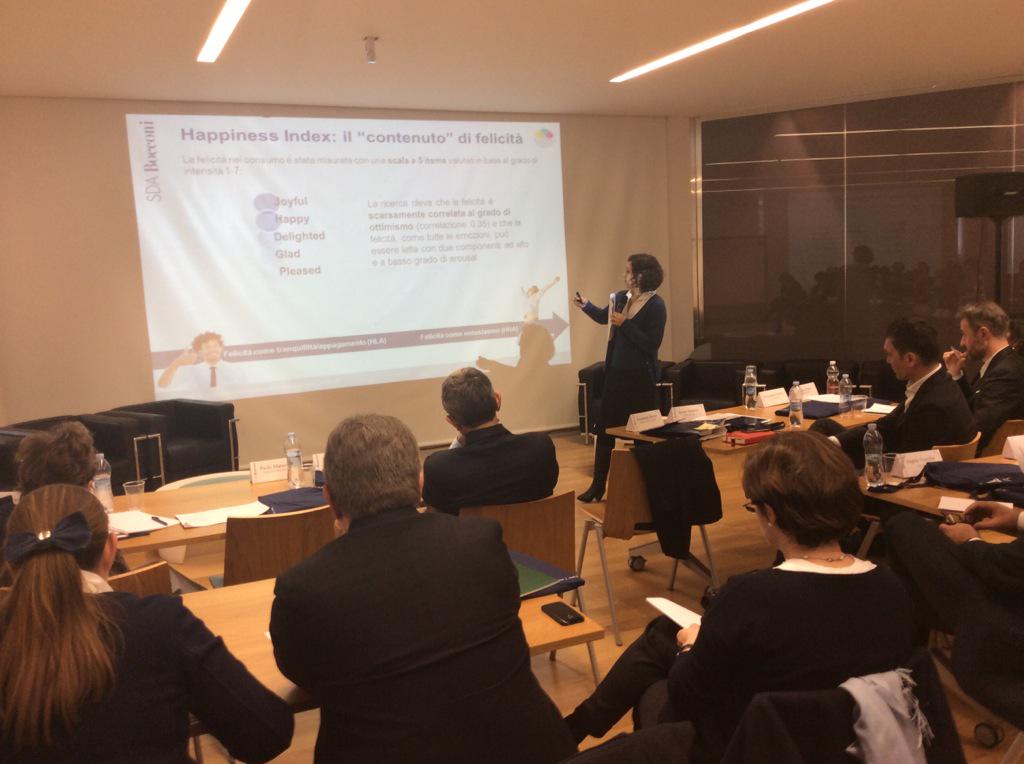 sdabocconi's tweet photo. Happyness Index la felicità nel consumo è stata valutata in una scala di cinque item #happybrand #brandacademy http://t.co/Nz3lrDsdoO