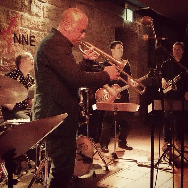 wollesonic's tweet photo. #sexmob tour, rocking Europe
#kennywollesen #stevenbernstein #tonyscherr #briggankrauss #dresden http://t.co/Vnu2ldQ2kH