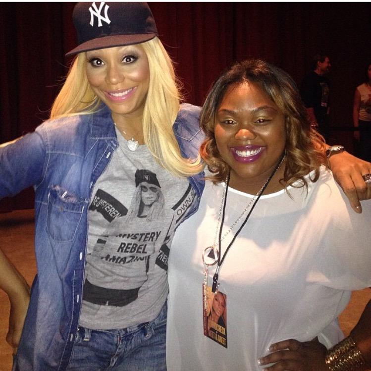 Happy birthday to the queen of get yo life & you tried it...my favorite R&B singer Tamar Braxton   