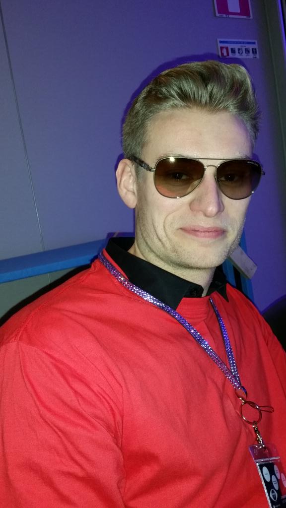 elainesandford's tweet photo. Michael Kors for the modern man #letgo2015 @SGHJDunaway @LUXDOIT2014 @Tom_PsychEdge http://t.co/lBNowGfgei