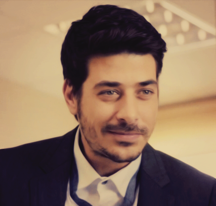 hulhulll's tweet photo. Yandan bir gülümseme.♥ 
@alpersaldiran #AlperSaldıran http://t.co/7uFeTR6LGx