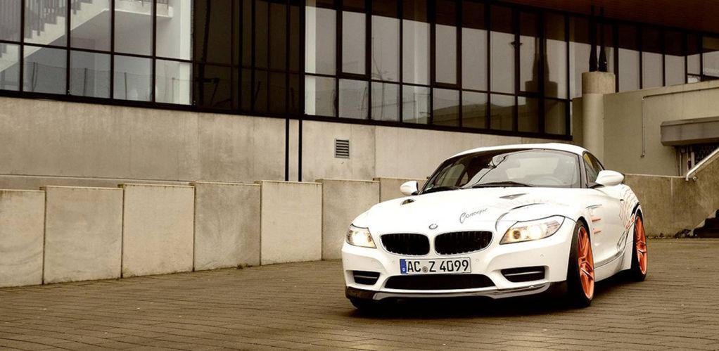 diariomotor's tweet photo. El sinsentido tiene nombre y apellidos: un BMW Z4 con motor diésel y 430 CV http://t.co/onyjOPl4U4 http://t.co/PaYeL5O6UU