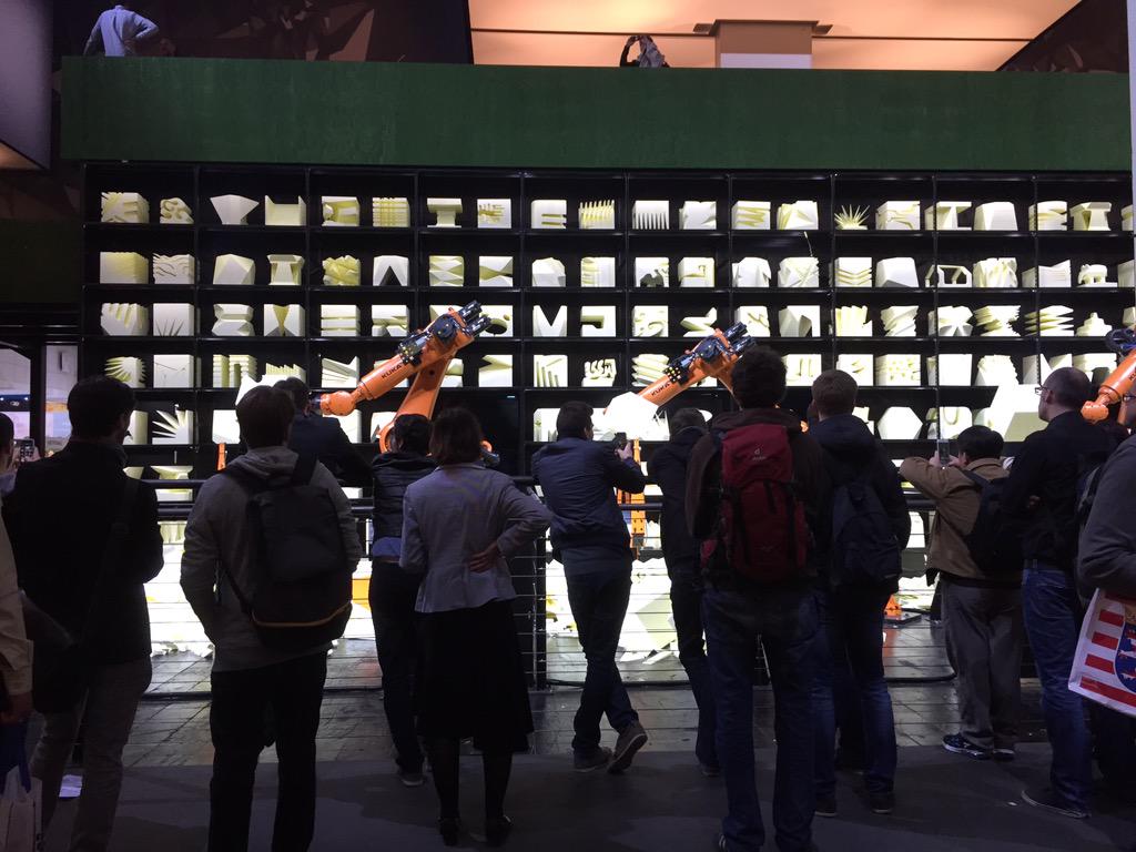 futurezoneat's tweet image. Auch ein Highlight in Halle 16 bei der #CeBIT2015 #robochop