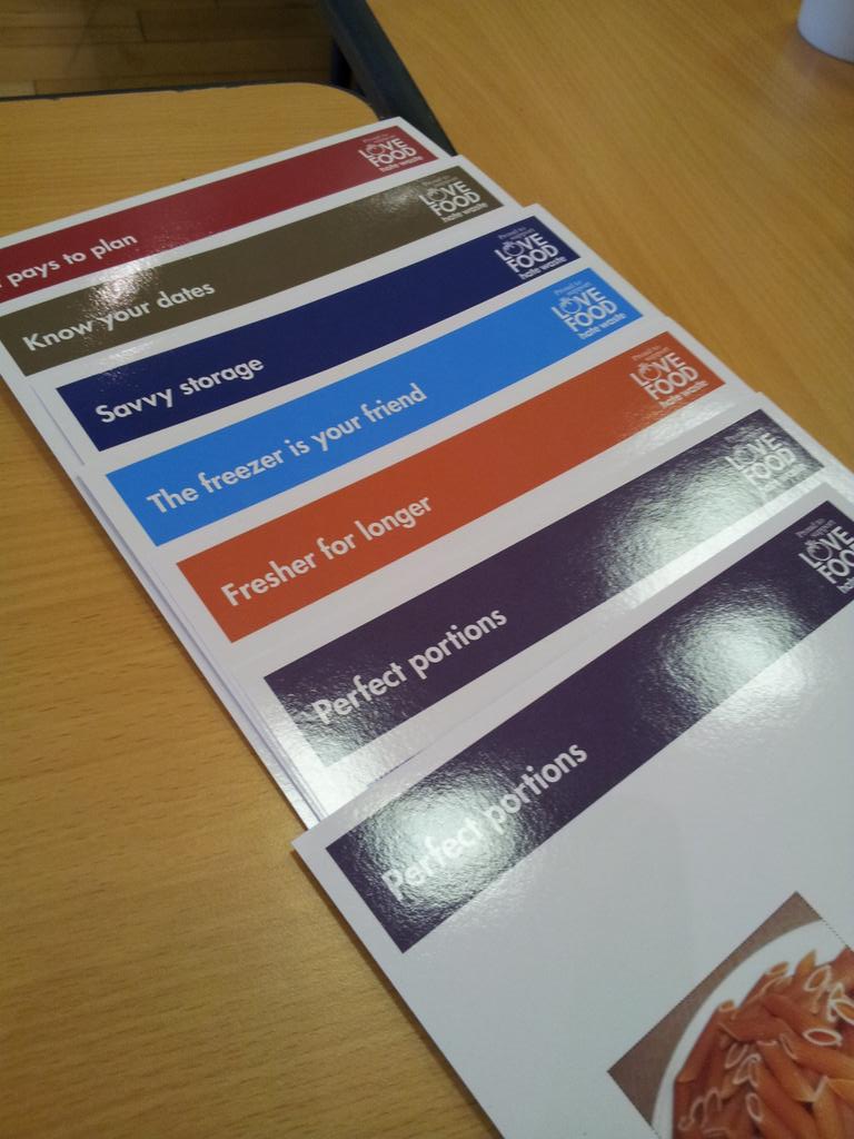 HPTFTC's tweet photo. Brilliant session with Julie @LFHW_UK Learning #planning #dates #storage #freezer #portions #lovelyleftovers http://t.co/jbiFMCzGLY