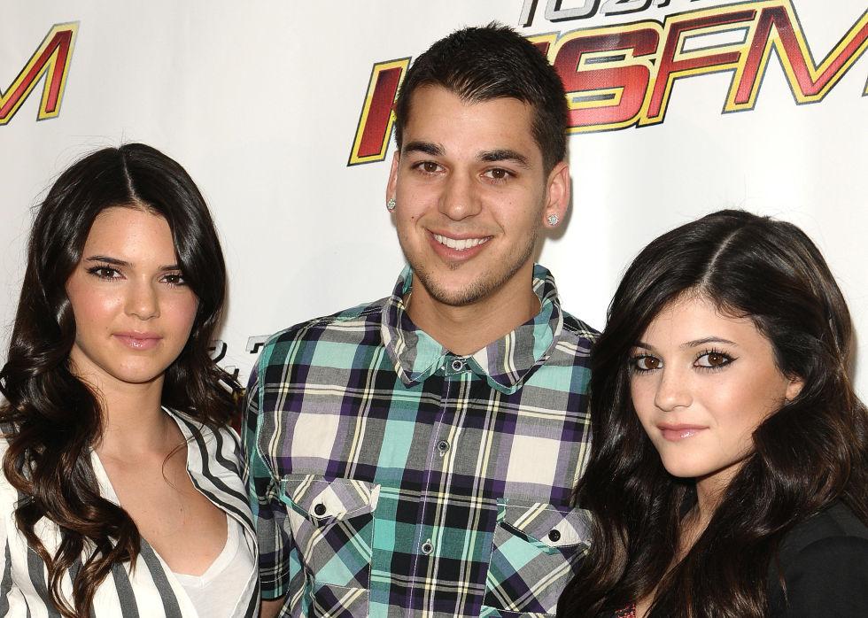 Kendall and Kylie Jenner are so adorbs in these throwback pics with Rob Kardashian <3  