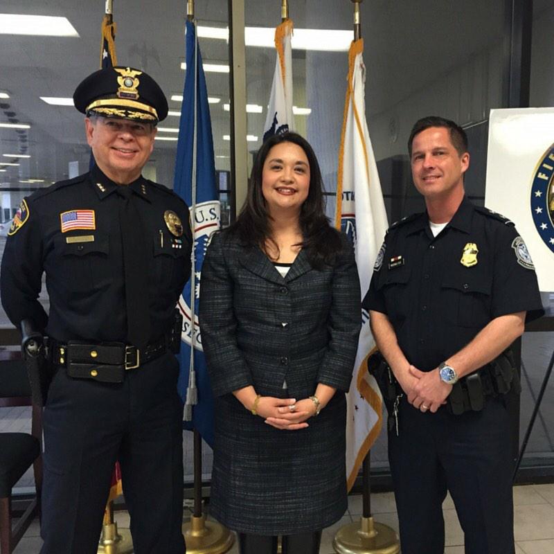 VisitLaredoTx's tweet image. City of Laredo &amp;amp; @CBPSouthTexas preparing to receive our MX visitors during #SemanaSanta. #holyweekprep #iloveltx