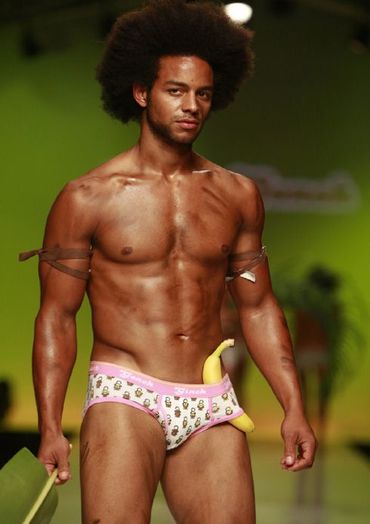The truth about penis size, sex, and gay men. #SizeMatters  #LGBT http://t.co/YuIluoAOrU http://t.co