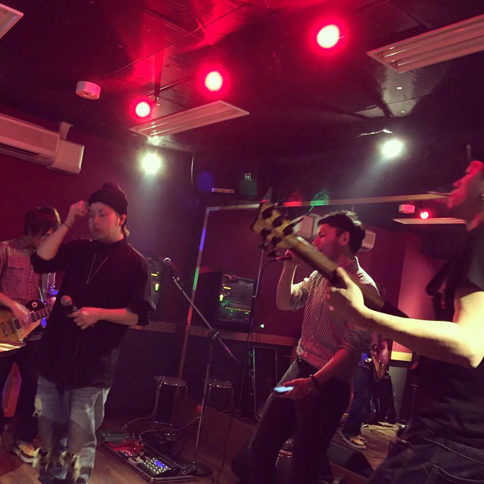 ozmofunk's tweet photo. リハ終了!
明日は渋谷サイクロンで会いましょう!
#FUNKASIS http://t.co/pJFLOQ5ju2