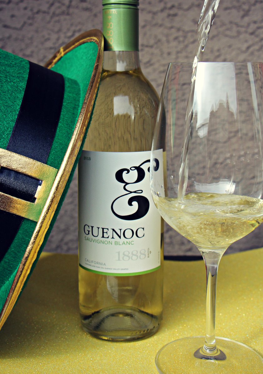 Top of the morning to you! Happy #StPatricksDay! #wine #california #irishfortheday