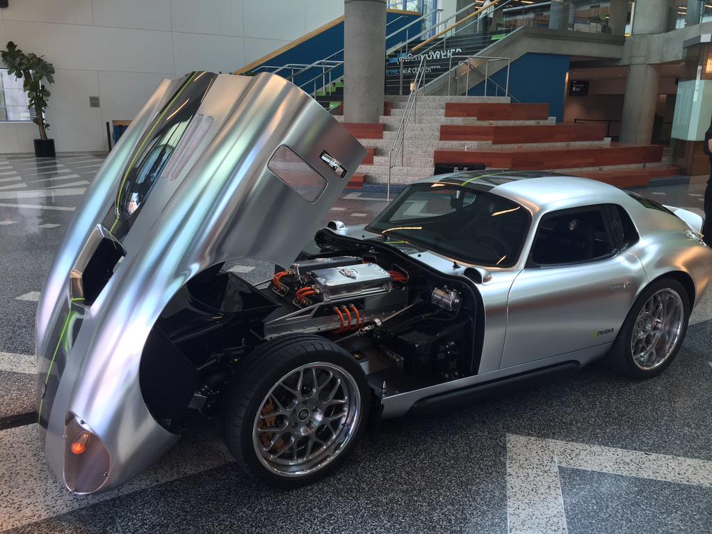 loudPlay_Co's tweet image. In the hall of #gputech 2015.