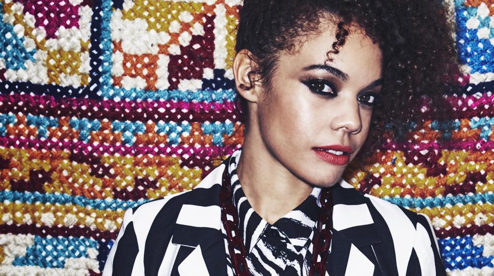 Bandcamp's tweet image. A new BC Weekly interviews @andreyatriana and spins new tunes by @prefuse73, @cid_rim &amp;amp; more: bandcamp.com/?show=118&amp;amp;play…