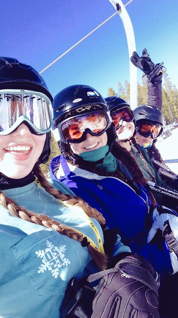 kaleekb's tweet photo. Happy St. Patty's day from  Breckenridge 🍀💚 #springbreck http://t.co/yzwbka72yn