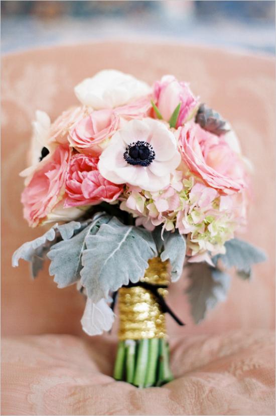 weddingchicks's tweet photo. Gold Wedding Inspiration http://t.co/Td5G1KOOX0 http://t.co/i4KUEAbKWi