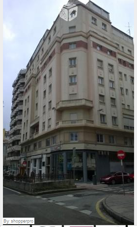 InmoVargas's tweet photo. Piso vacio en Numancia de 93 m2, 3 habitaciones, calefacción, ascensor, techos altos. http://t.co/Avz0SnJtNo