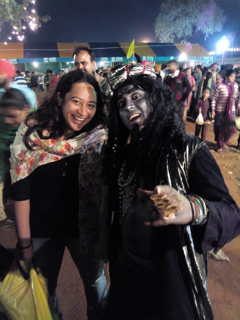 theshuchisingh's tweet photo. #melafun http://t.co/iu8JRXnARk
