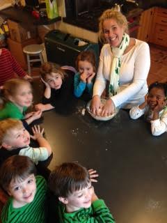 ACK_NewSchool's tweet photo. Pre-K is learning how to make soda bread! http://t.co/VqAE734qBr
