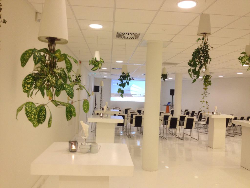 Prachtige ontvangst bij Decos Noordwijk