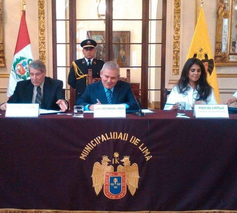 NanBarbarroja's tweet photo. Convenio firmado por Castañeda no fue aprobado por Concejo como manda ley. Alcalde habría usurpado funciones #ArtLima http://t.co/DD23zDkbBt