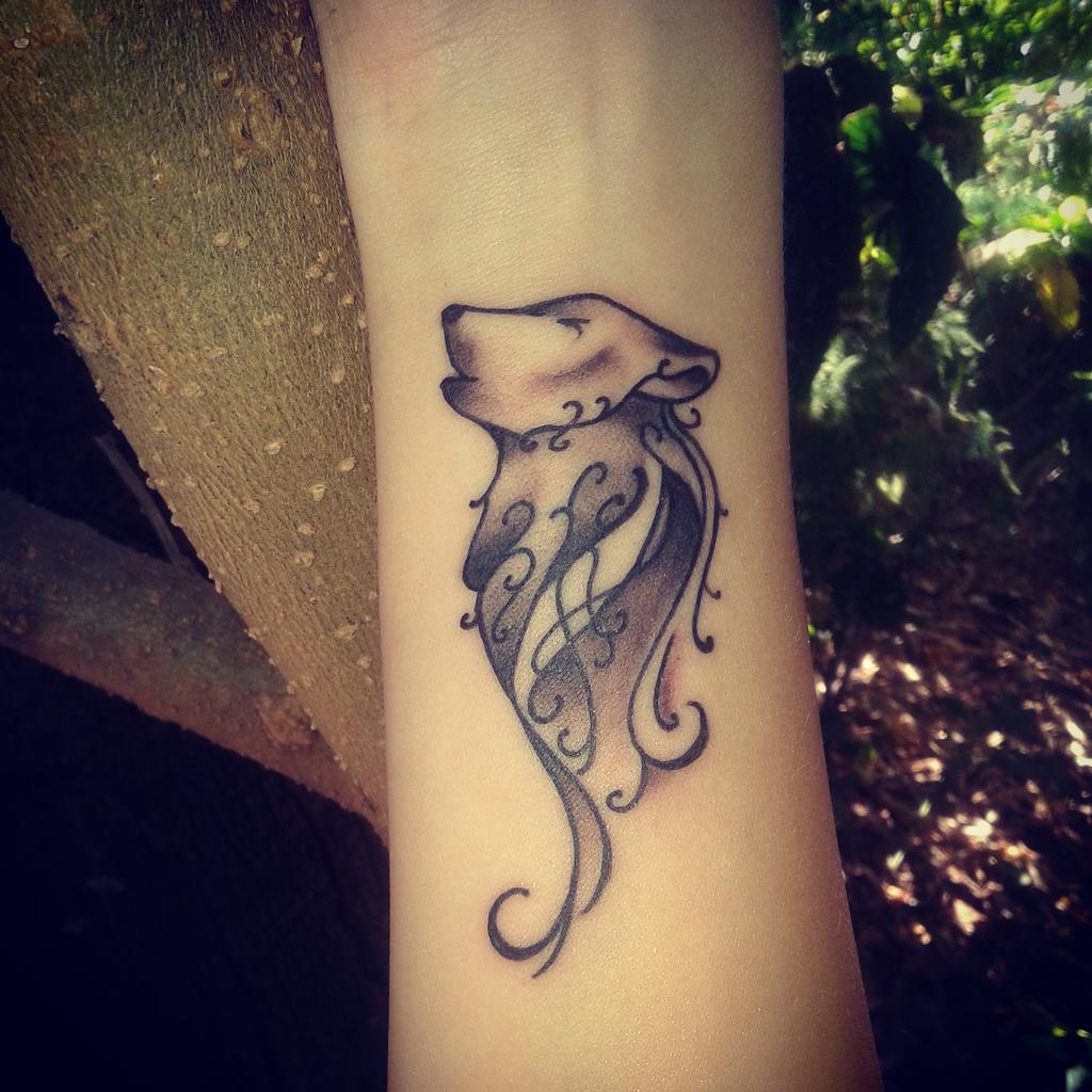 Aruchiis's tweet photo. Mi primer tatto ❤ http://t.co/RdJFP6pbBV