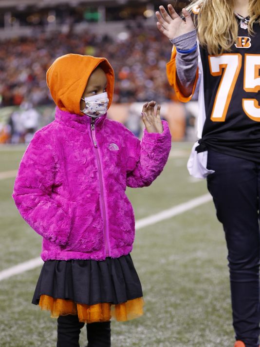 Enquirer's tweet photo. Good news for Devon and Leah Still today, @pauldehnerjr reports: http://t.co/liAiB06uCt http://t.co/MkiNAqHn7p