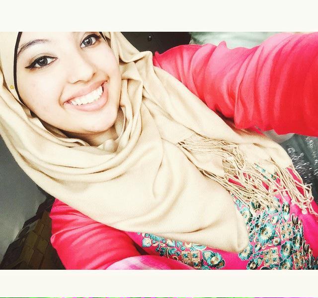 desibaddiiies's tweet photo. Her eyes though 😍😍😍😍 @NabaaaZaidi http://t.co/CzMLVayPJu
