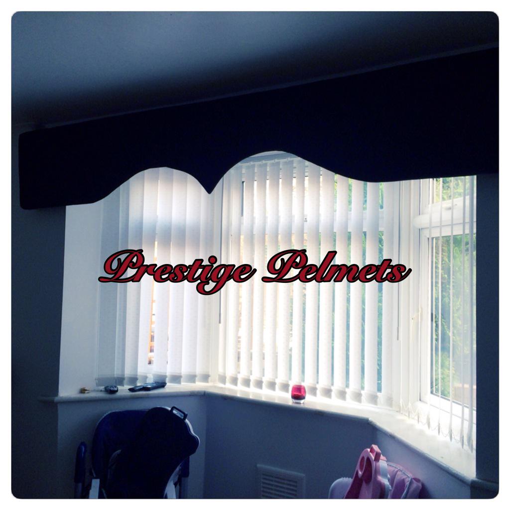 Kelly's black crushed velvet v shaped pelmet. Curtains to come ... #pelmets #crushedvelvet #madetomeasure