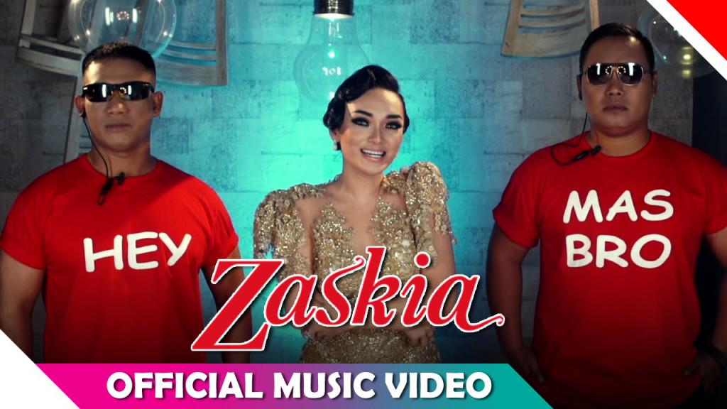 Video: Zaskia Gotik -  Hey Mas Bro #ZaskiaGotik - kliplus.web.id/24714/video-kl…