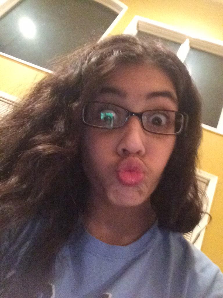 Ankiisms's tweet photo. It's been awhile #selfienotsunday http://t.co/E4y3kXuxBg