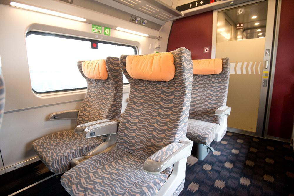korail_official's tweet photo. 4월 2일 호남과 포항을 힘차게 달릴 KTX-산천의 '속살' 대공개!!! 더보기 >> https://t.co/aD8UAUrhr8 http://t.co/dSLxctJCVo