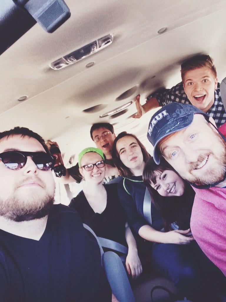 LubsOfficial's tweet photo. Cincinnati-bound. #USITT2015 #TooHotForTuesday http://t.co/8AOYphTAHU
