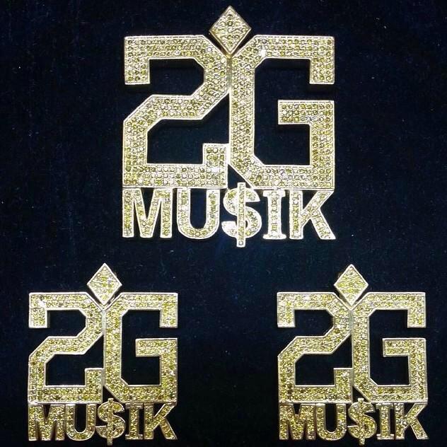 knwfit's tweet image. “@RobertKusher: don't tell me you celibate to the mula.”  #RickDaRuler

I just went Rick da ruler with tha jeweler!