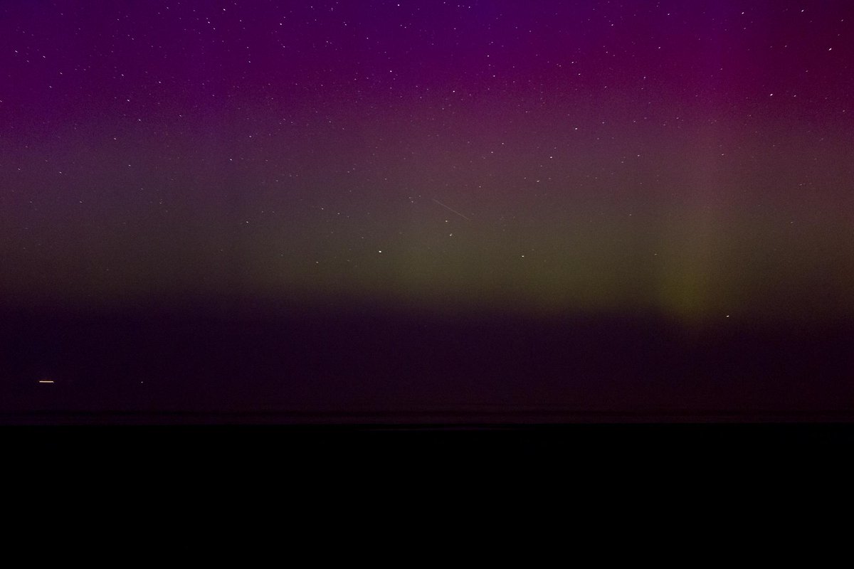 "<a href="/DZK_TS/">De Zee Kust TERSCHELLING</a>: Prachtig Terschelling! 
'@JelteDesign: Vanavond Poollicht [...]
#aurora #noorderlicht "