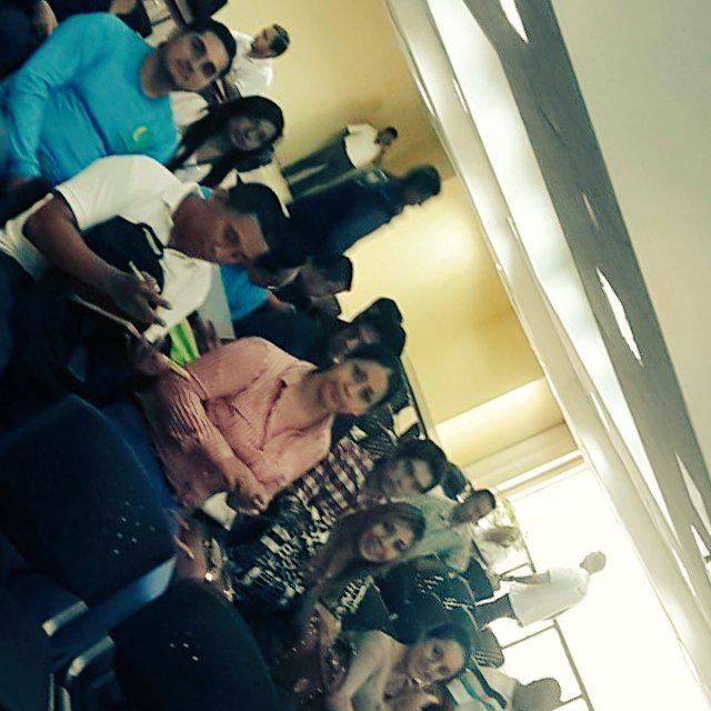 ivanclown15's tweet photo. @SumarteJoven  presente en la reunion con los gobiernos parroquiales estableciendo puentes de trabajo http://t.co/fjT7zOd16e