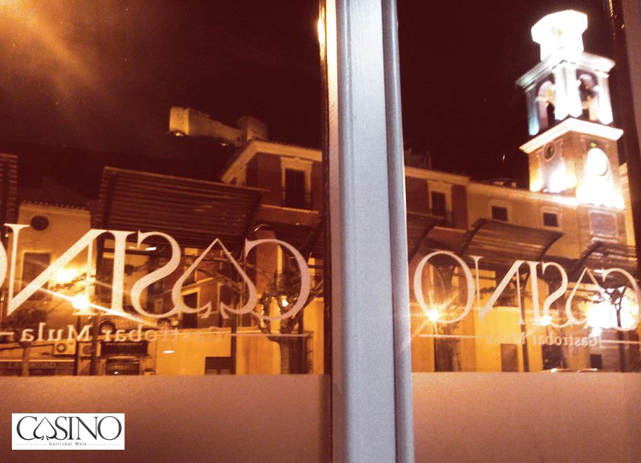 Noche en el Casino