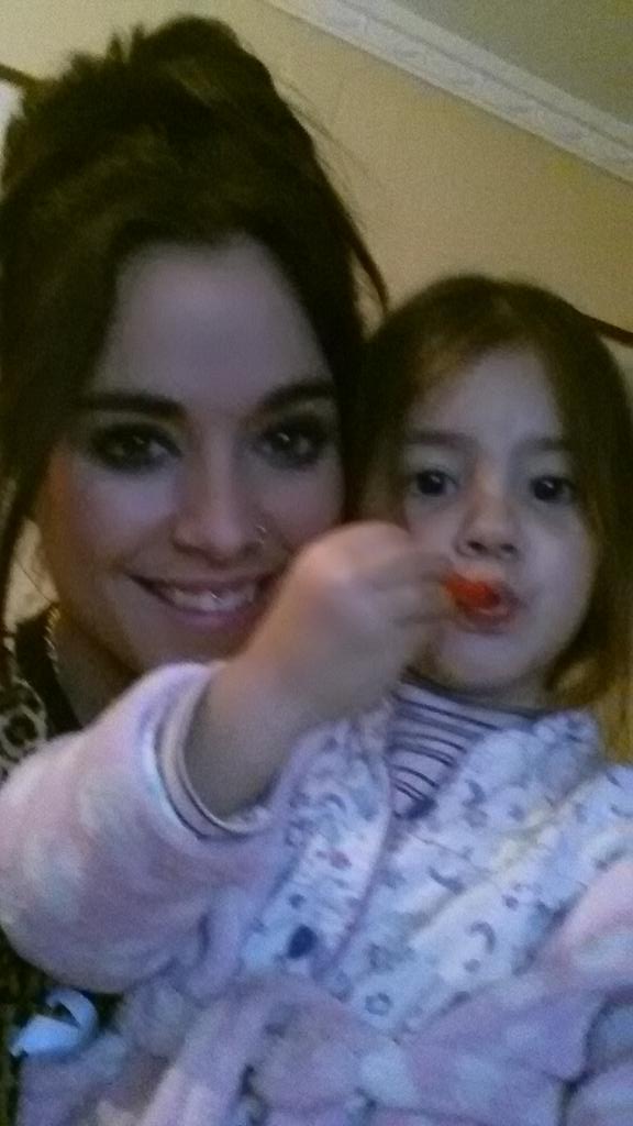 LaAmanda91's tweet photo. Me encanta cuando me dice tata ains que me la como 😍 http://t.co/Smwf0iX6qg